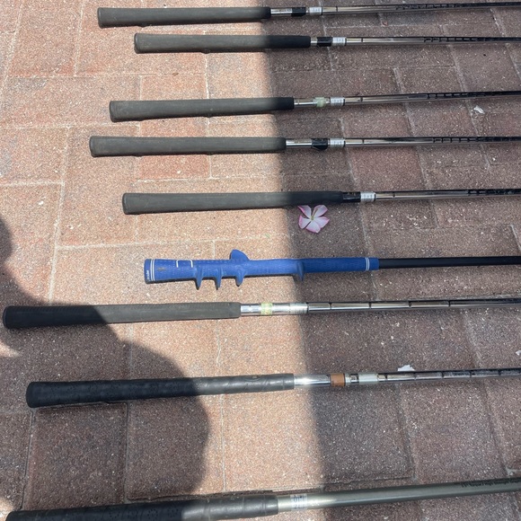 Mens Golf Set 13 Pc In Right hand - Picture 7 of 12